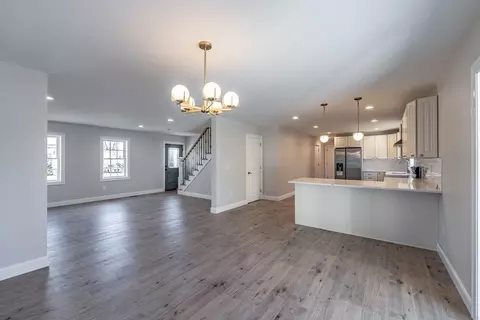 66 Moore St, Chicopee, MA 01013 photo 17