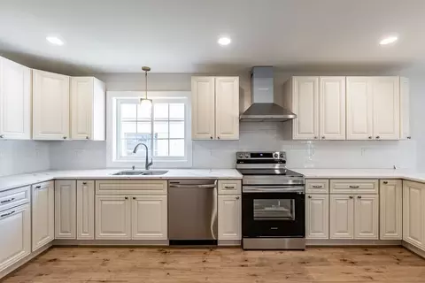66 Moore St, Chicopee, MA 01013 photo 22