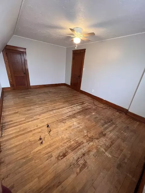 54 James St, Worcester, MA 01603 photo 17