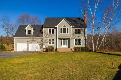 99 Walnut St, Shrewsbury, MA 01545