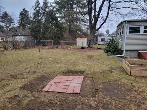 72 Eagle St, Ware, MA 01082 photo 4
