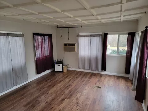 72 Eagle St, Ware, MA 01082 photo 10