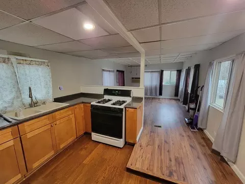 72 Eagle St, Ware, MA 01082 photo 12