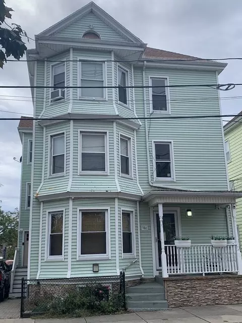 161 Crapo St, New Bedford, MA 02744
