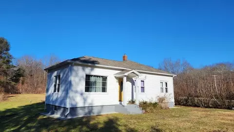 400 W Main St, Dudley, MA 01571
