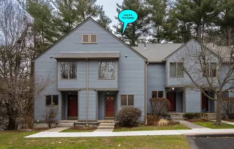 575 Bridge Rd #8-2, Northampton, MA 01062