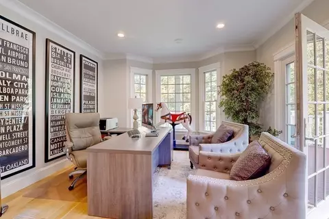 Living - 16 Great Rock Rd, Hingham, MA 02043 photo 6 of 11