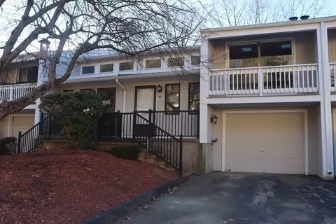 40 Gordon Cir #40, Grafton, MA 01519