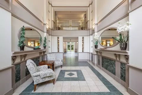 273 Cambridge Rd #603, Woburn, MA 01801
