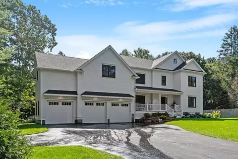 39 Shawsheen Rd, Bedford, MA 01730
