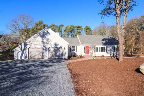 92 Rocky Hill Rd, Brewster, MA 02631
