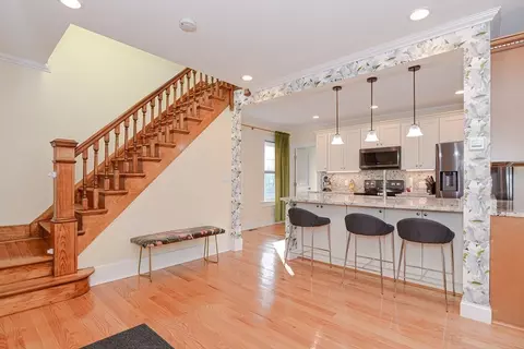 9 Royal Rd, Worcester, MA 01603 photo 5