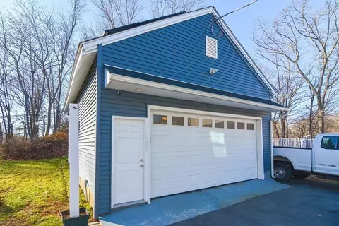 9 Royal Rd, Worcester, MA 01603 photo 36
