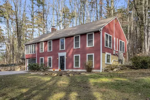 109 Tuttle Ln, Stow, MA 01775 photo 4