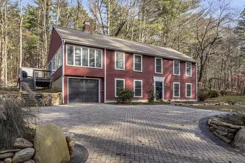 109 Tuttle Ln, Stow, MA 01775 photo 2