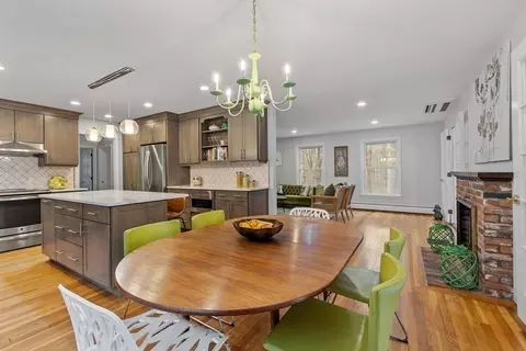109 Tuttle Ln, Stow, MA 01775 photo 12