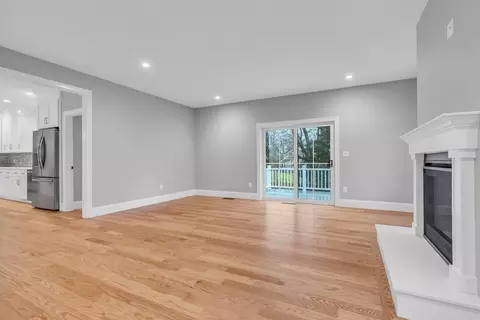 2 Clyde Ct, Wakefield, MA 01880 photo 10