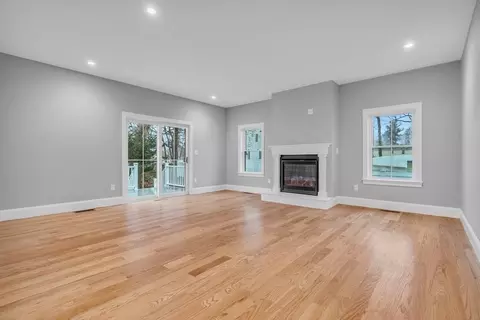 2 Clyde Ct, Wakefield, MA 01880 photo 11
