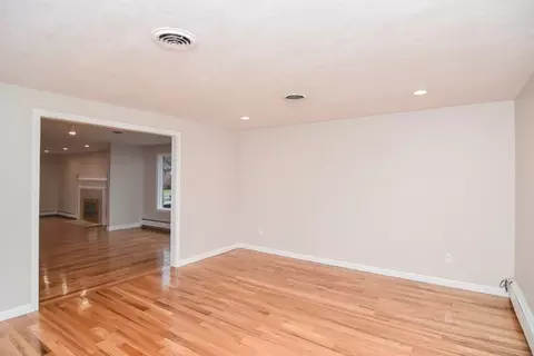 21 Cunningham Rd, Dedham, MA 02026 photo 14