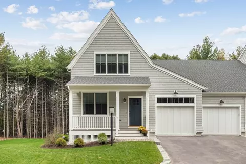 19 Wolcott Woods Ln #19, Milton, MA 02186