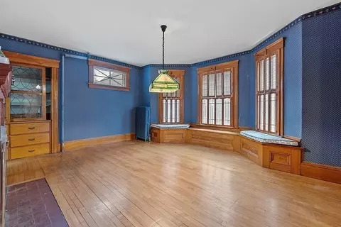 Dining - 88 Maple St, Gardner, MA 01440 photo 3 of 3