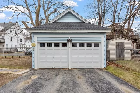 Exterior - 88 Maple St, Gardner, MA 01440 photo 5 of 7