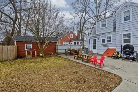 61 Harmon Ave, Springfield, MA 01118 photo 28
