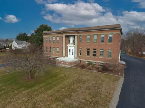 280 Village St #D1, Medway, MA 02053