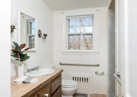 24 Fairview St, Hingham, MA 02043 photo 14