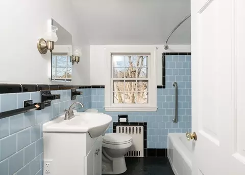 24 Fairview St, Hingham, MA 02043 photo 17
