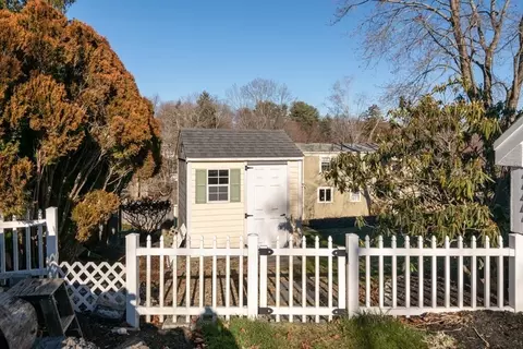 24 Fairview St, Hingham, MA 02043 photo 21