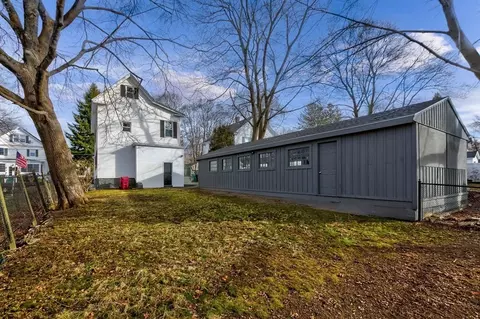 42 Plummer Ave, Lowell, MA 01852 photo 17