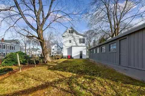 42 Plummer Ave, Lowell, MA 01852 photo 18
