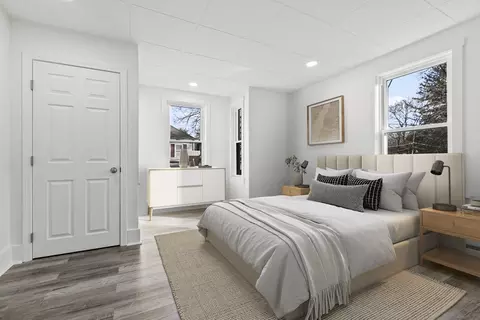 42 Plummer Ave, Lowell, MA 01852 photo 8