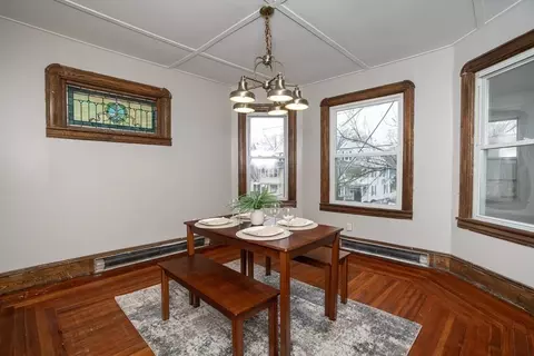 558 Dickinson St, Springfield, MA 01108 photo 10
