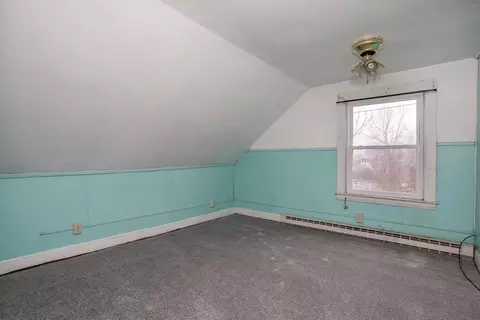 558 Dickinson St, Springfield, MA 01108 photo 26