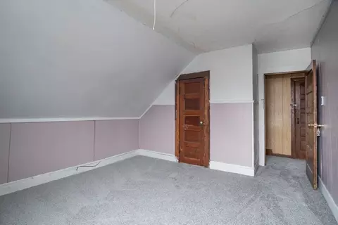 558 Dickinson St, Springfield, MA 01108 photo 24