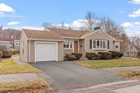 52 Moffett Rd, Lynn, MA 01905