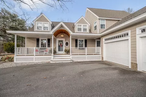 186 Robin Hill Rd, Chelmsford, MA 01824