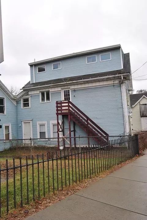 6-10 West St, Ware, MA 01082 photo 4