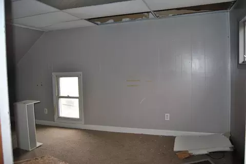 6-10 West St, Ware, MA 01082 photo 18