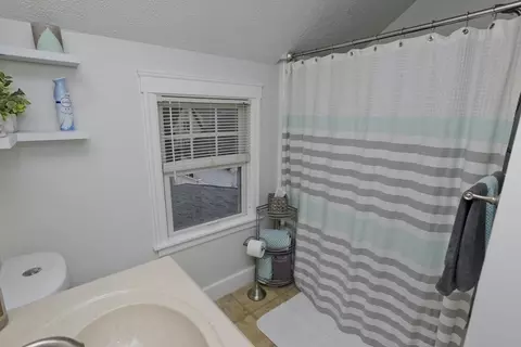 67 Harmon Ave, Springfield, MA 01118 photo 21