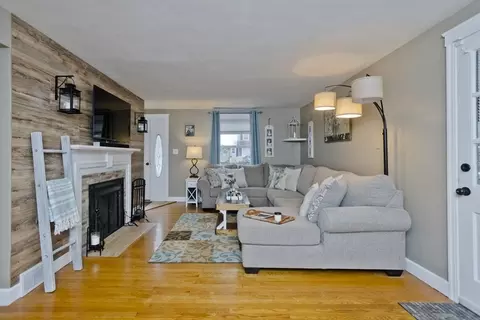 67 Harmon Ave, Springfield, MA 01118 photo 13