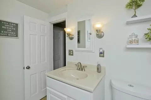 67 Harmon Ave, Springfield, MA 01118 photo 19