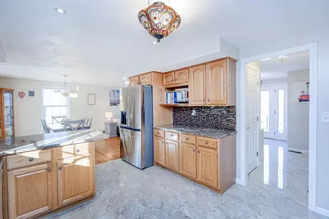 12 Benjamin Ter, Stoneham, MA 02180 photo 8