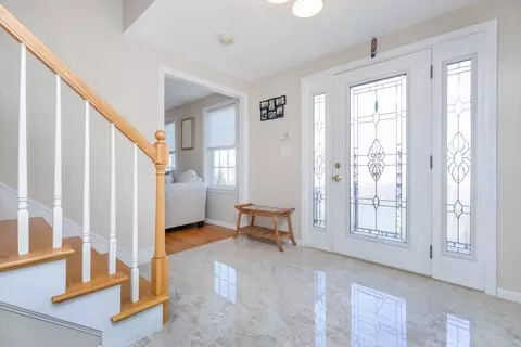 12 Benjamin Ter, Stoneham, MA 02180 photo 2