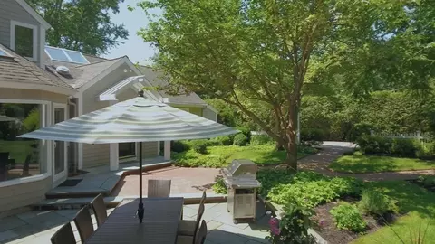 Exterior - 17 Cushing St, Hingham, MA 02043 photo 13 of 19
