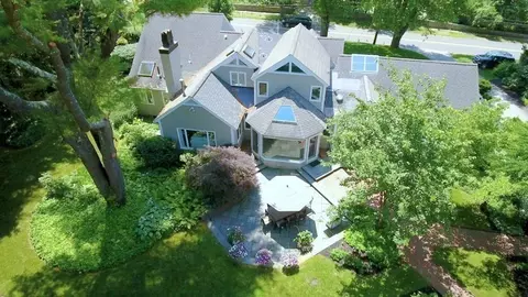 Other - 17 Cushing St, Hingham, MA 02043 photo 3 of 4