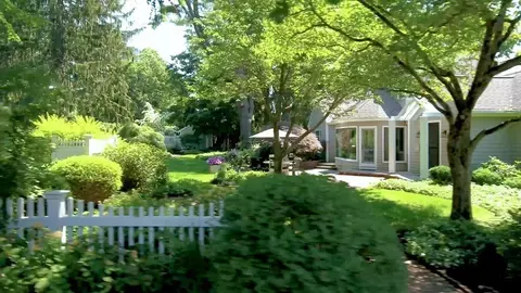 Exterior - 17 Cushing St, Hingham, MA 02043 photo 6 of 19