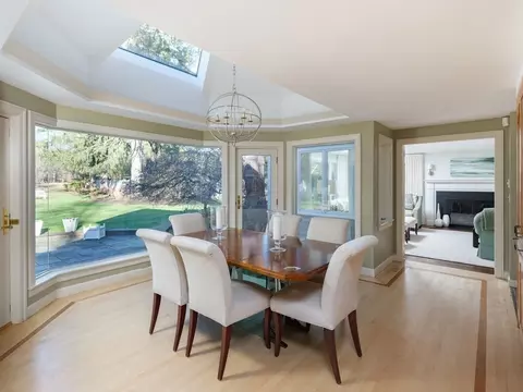 Dining - 17 Cushing St, Hingham, MA 02043 photo 1 of 3